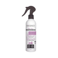 Flacon spray blanc à gâchette noire, étiquette rose et violette