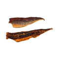 Deux filets de saumon séché orangés