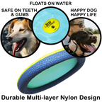 Frisbee Easy Disk de profil : anneau en tissu bleu, couches de nylon et mousse