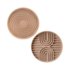 Deux disques beige, spirale et arcs