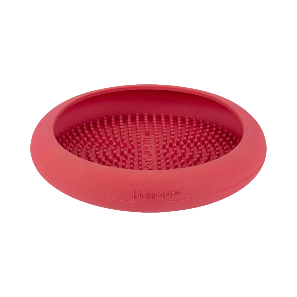 Tapis UFO rouge vu de profil