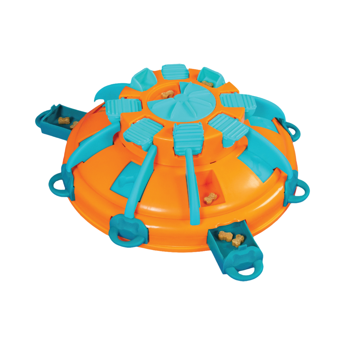 Tour orange et turquoise entourée de croquettes