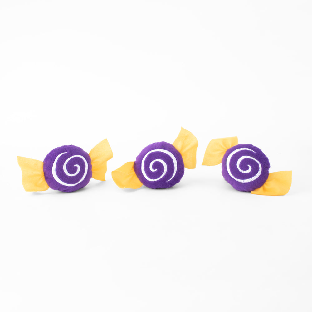 Les trois bonbons couineurs de la peluche de fouille citrouille ZippyPaws